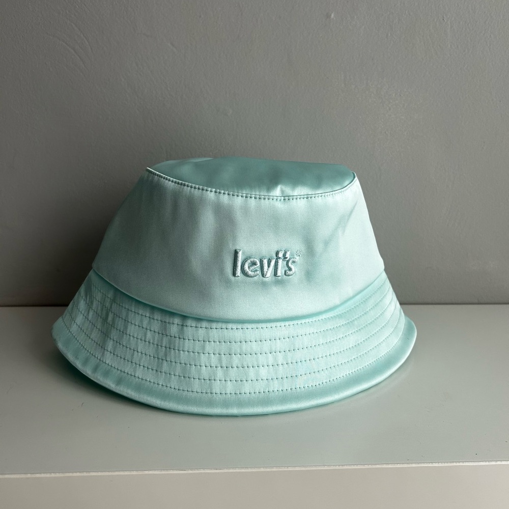 Levi's Mint Green Bucket Hat